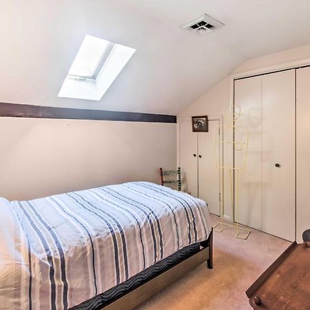 Runningwater Apartment In Lancaster With Deck מראה חיצוני תמונה